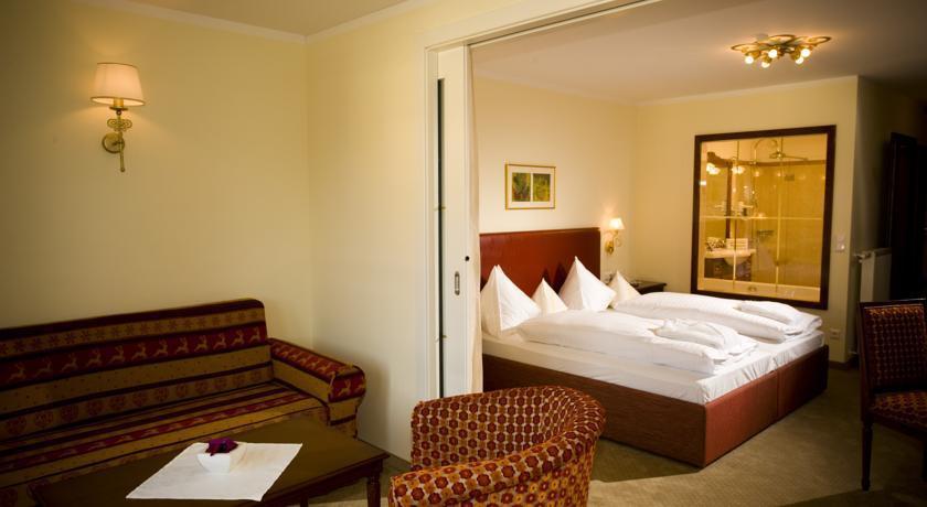 Romantikhotel Seefischer Am See 4*