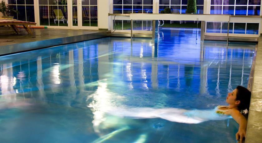Romantikhotel Seefischer Am See 4*