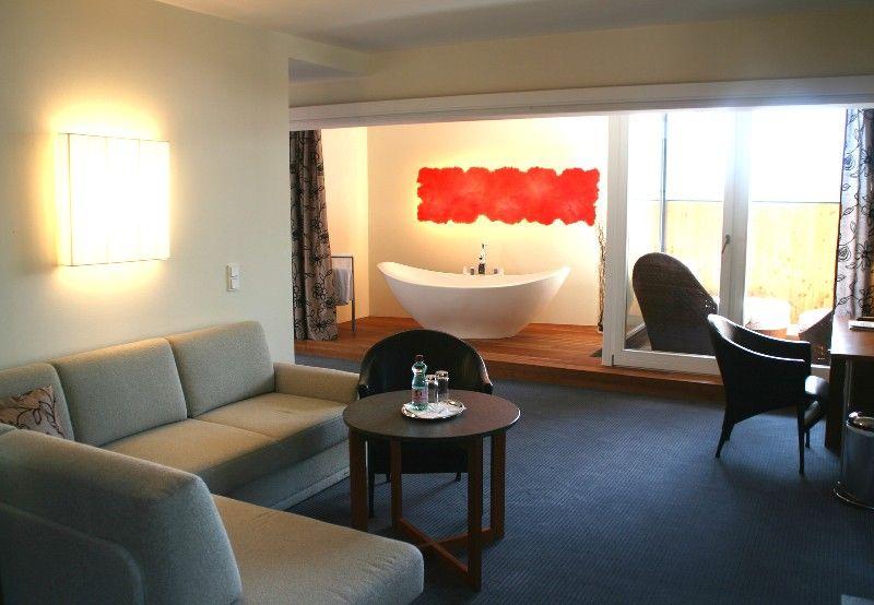 Romantikhotel Weissen Roessl 4*