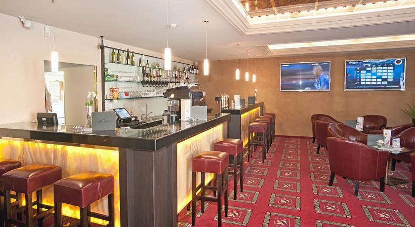 Sacher Baden 4*