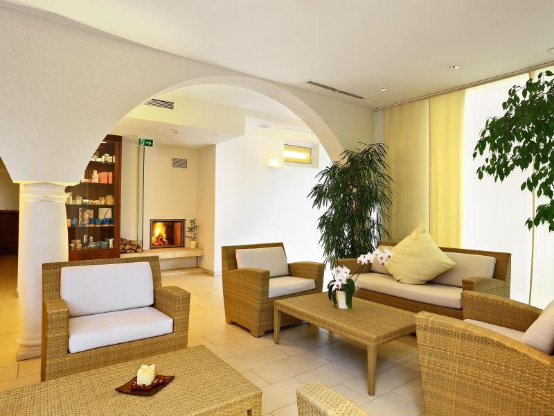 Schloss Weikersdorf 4*
