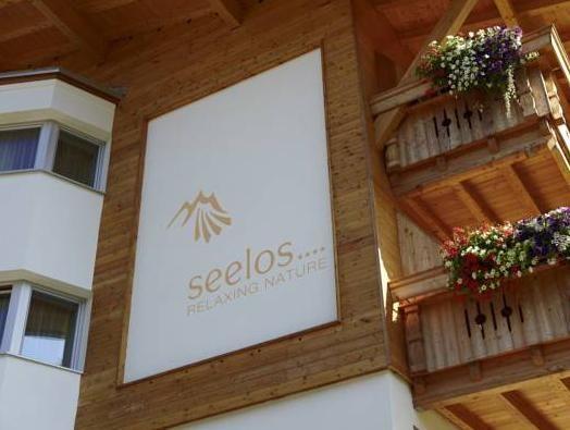 Seelos 4*
