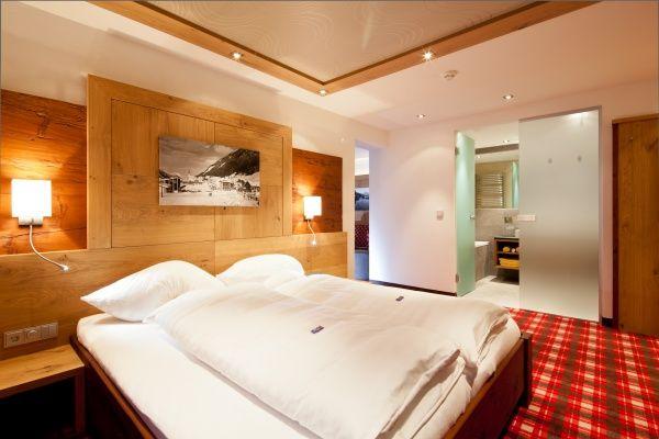 Solaria 4*