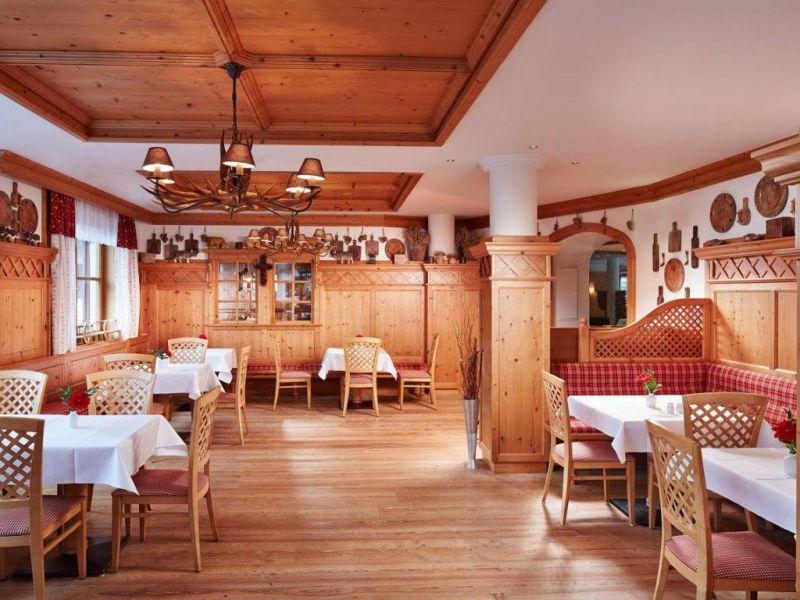 Alpenhaus (Ex. Steigenberger Kaprun) 4*