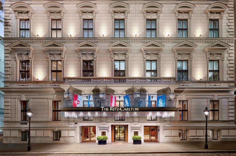 The Ritz Carlton 5*