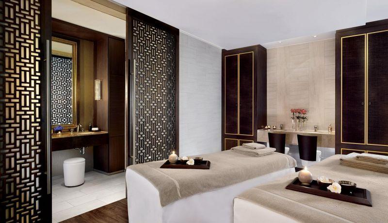 The Ritz Carlton 5*