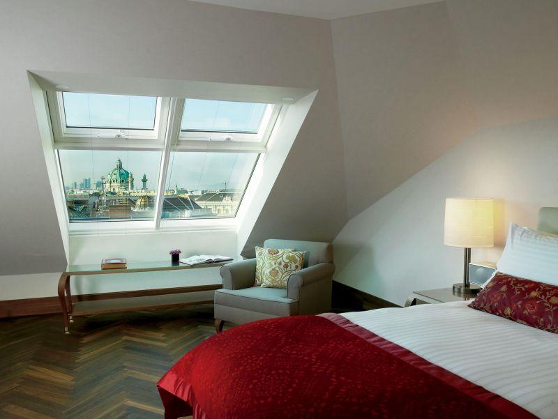 The Ritz Carlton 5*
