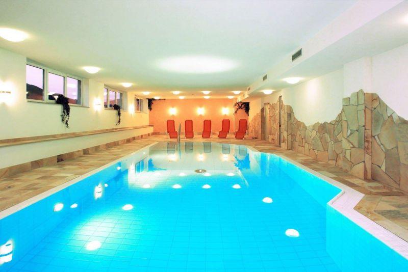 Toni Apartments 4*