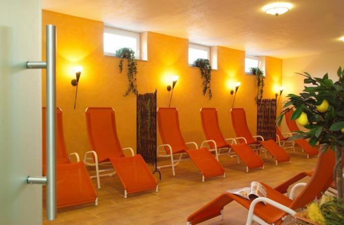 Toni Apartments 4*