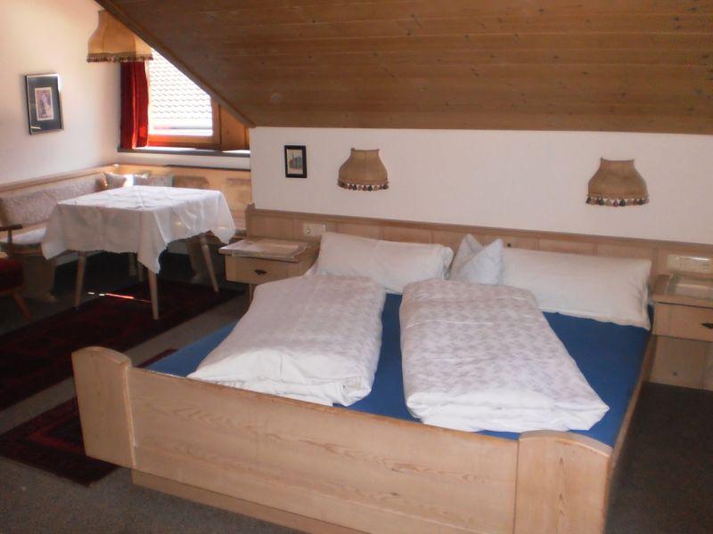 Valentina Pension 2*