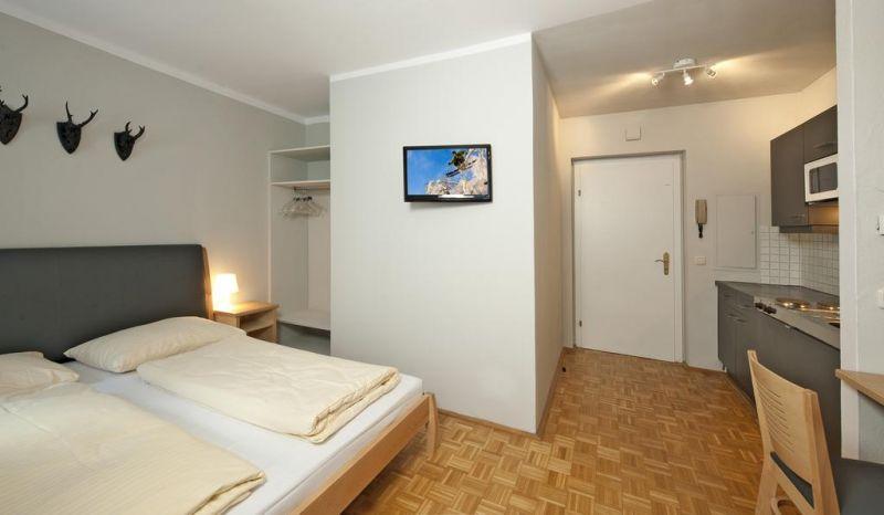 Villa Hirschen 3*