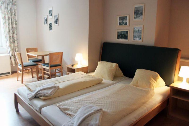 Villa Hirschen 3*