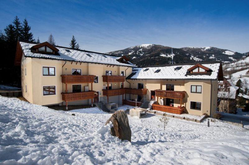 Wald Residence 3*