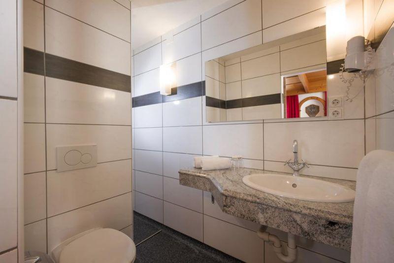 Zellerstuben 3*