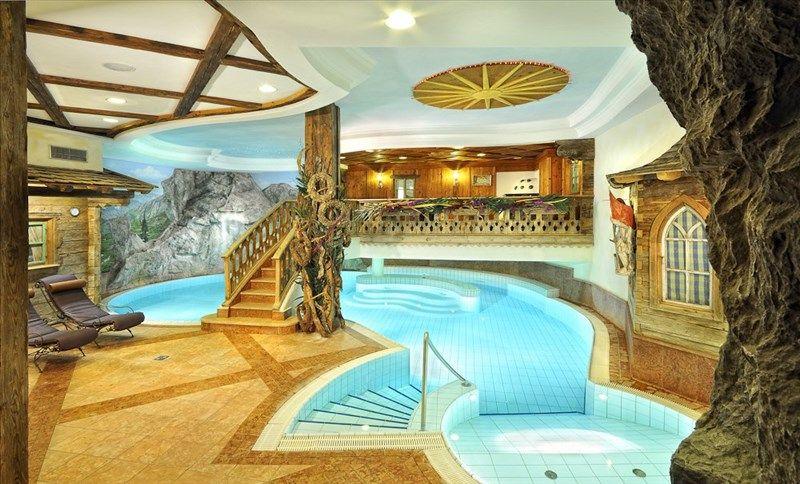 Zur Dorfschmiede 4*