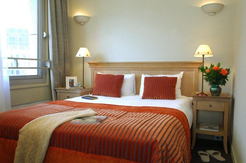 Adagio La Defense Esplanade 3*