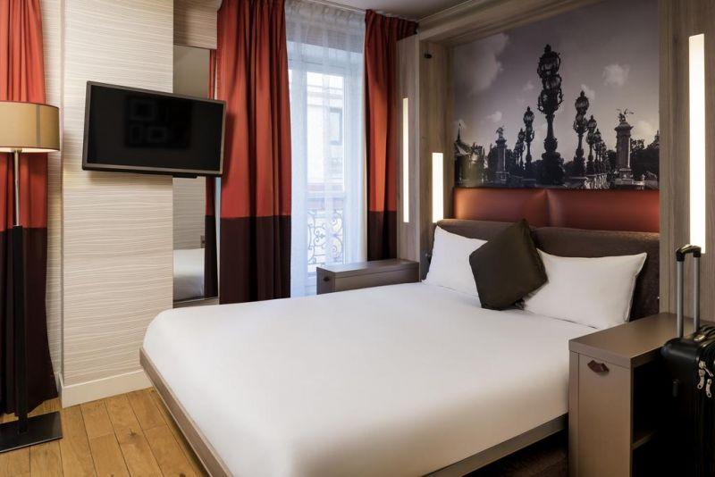 Adagio Paris Opera 3*