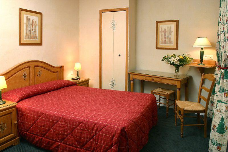 All Seasons Paris 15 Lecourbe 3*