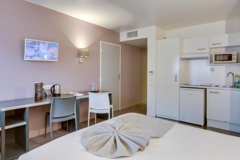 All Suites Appart Hotel Orly Rungis 3*