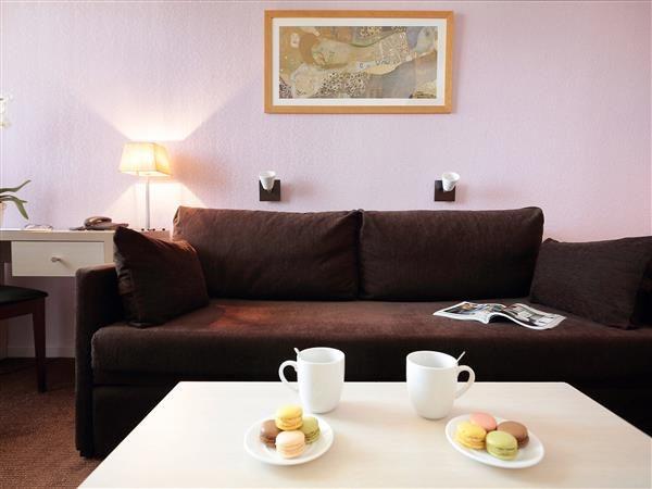 Aparthotel Adagio Access Avignon 2*
