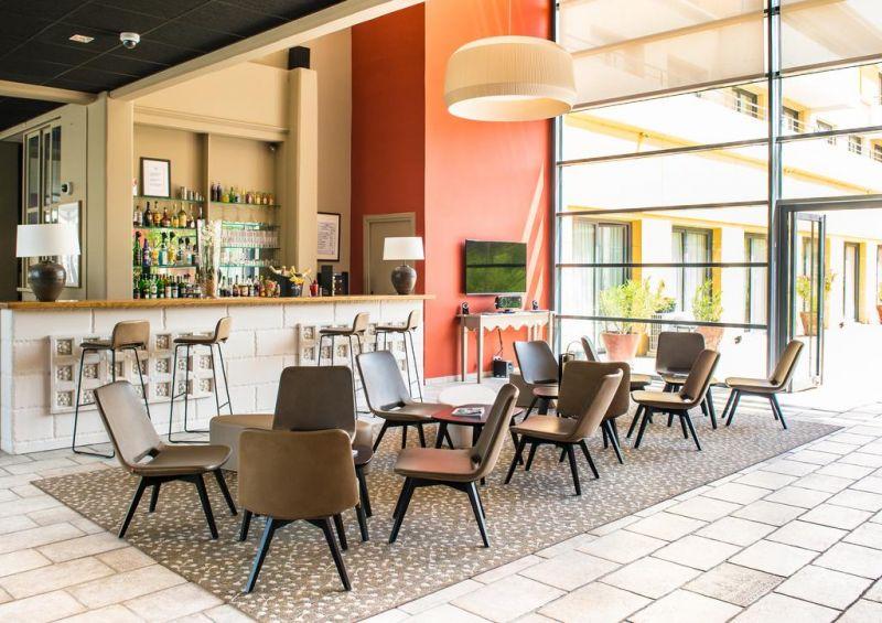 Avignon Grand Hotel 4*