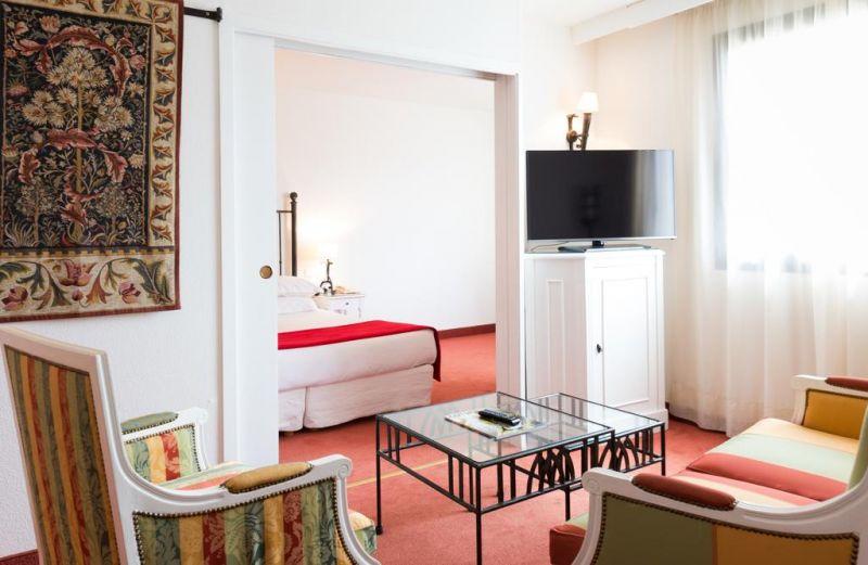 Avignon Grand Hotel 4*