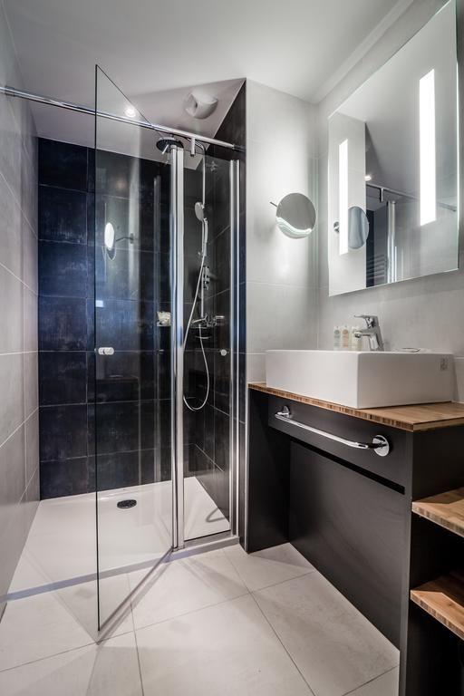 Best Western Plus Suitcase Paris La Defense 4*