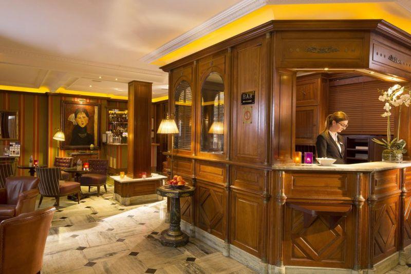 Best Western Premier Trocadero La Tour 4*