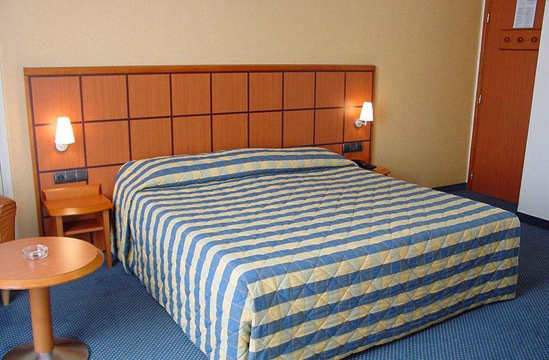 Best Western Roosevelt 3*
