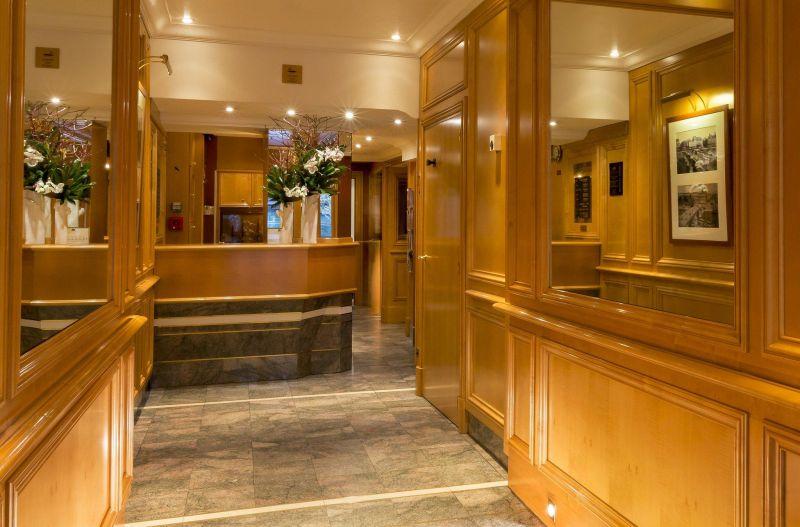 Best Western Royal Saint Michel 4*