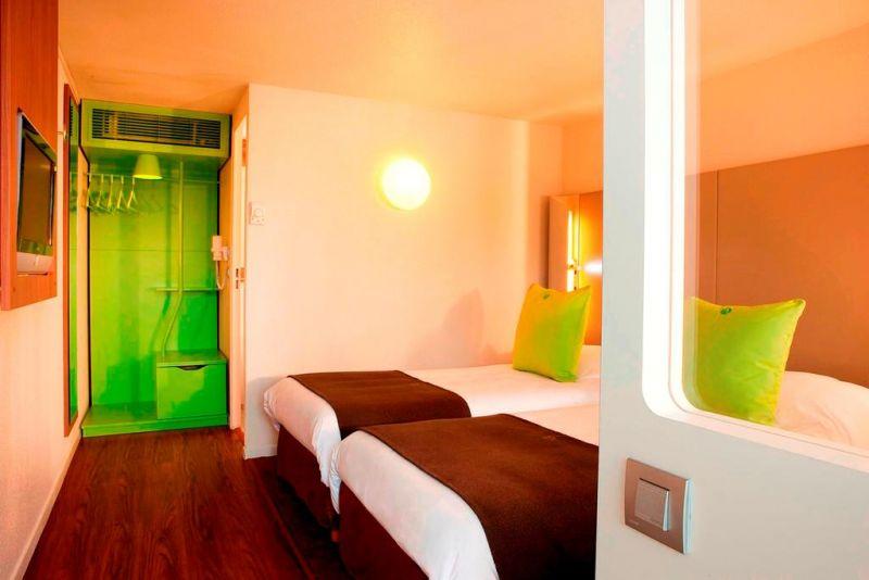Campanile Brie Comte Robert 2*
