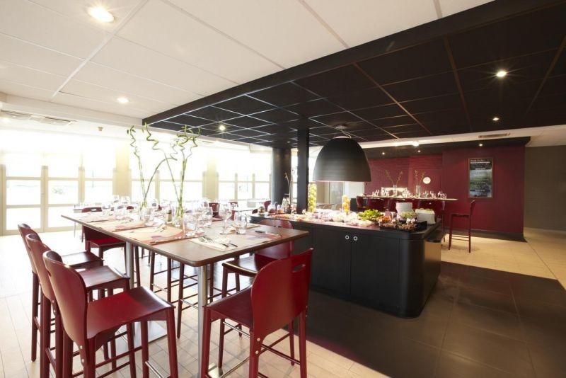 Campanile Paris Est Bobigny 2*