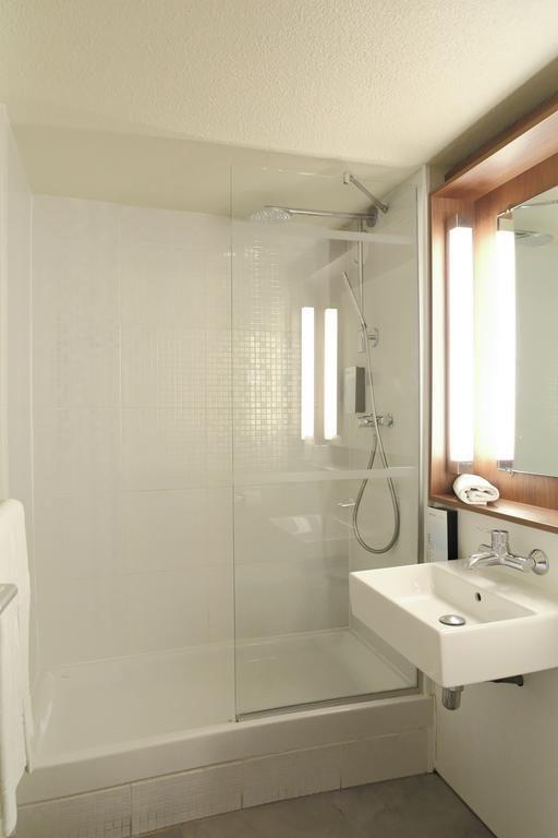 Campanile Villennes Sur Seine - Poissy 2*