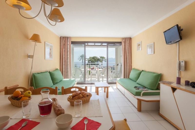Cannes Villa Francia 3*