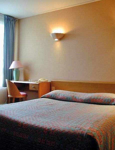 Best Western Hotel Grand Parc Marne La Valle (Ex. Chanteloup) 2*