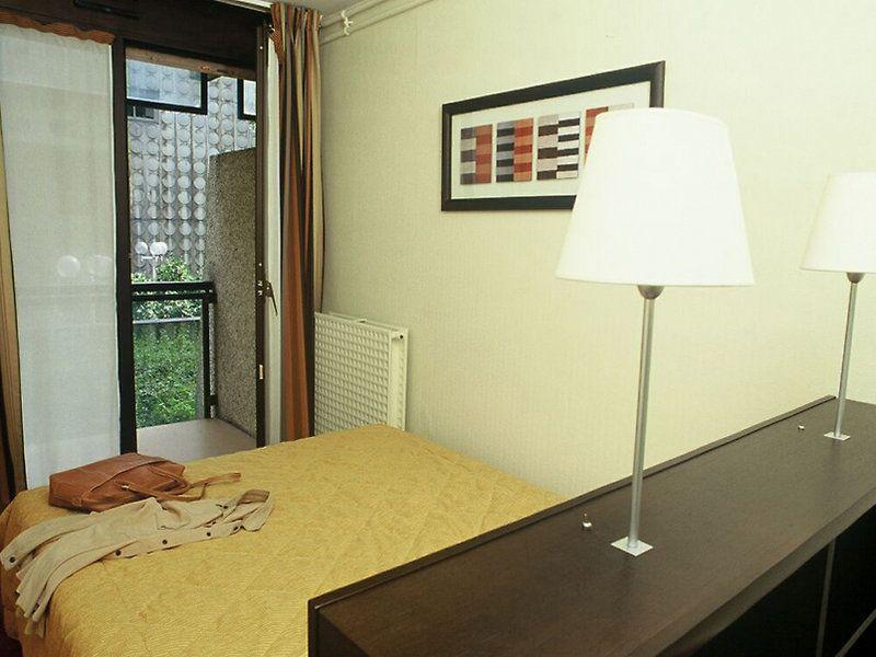Citadines Paris La Defense 3*