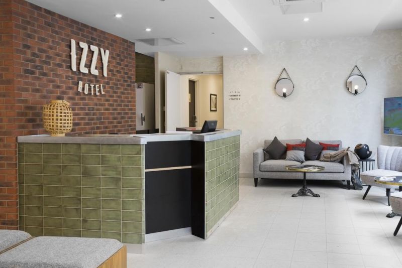 Izzy By Happyculture (Ex. Classics Porte De Versailles) 3*