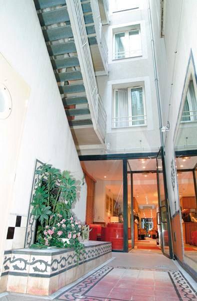 Brady Gare De L'Est (Ex. Comfort Gare De L'Est) 2*