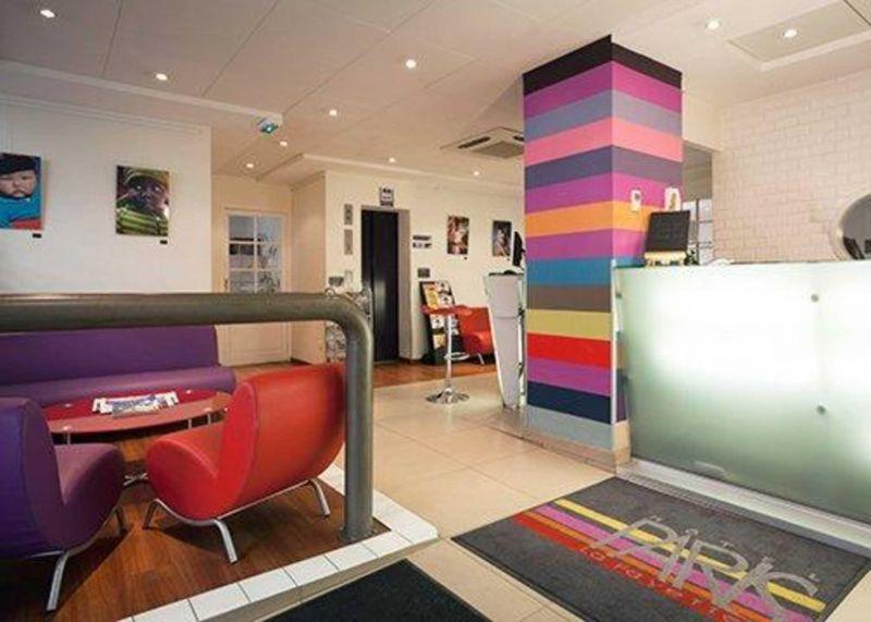 Comfort Hotel Paris La Fayette 2*