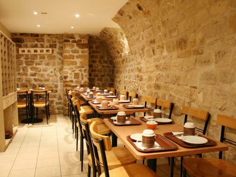 Bw Le Montmartre Saint Pierre (Ex. Comfort Hotel Saint Pierre) 2*