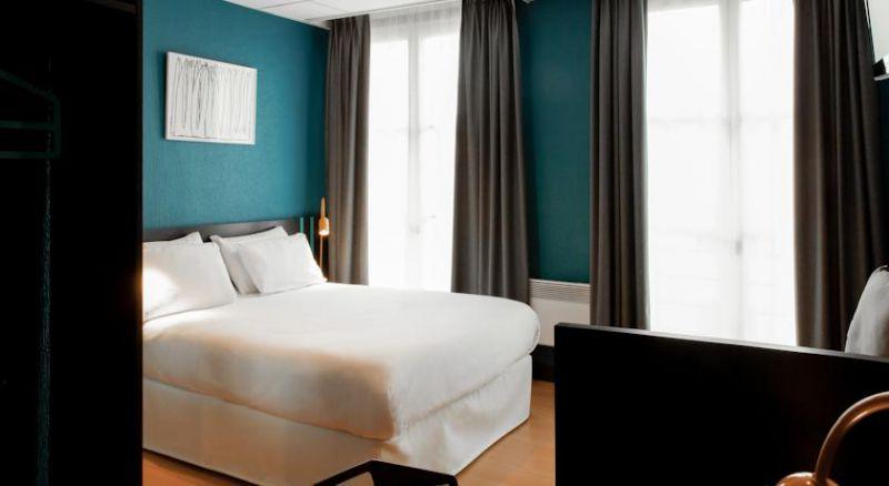 Daval Hotel 2*