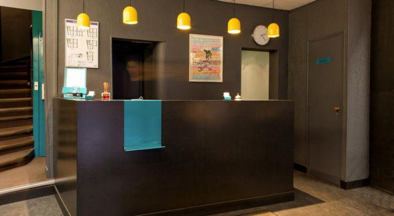 Daval Hotel 2*