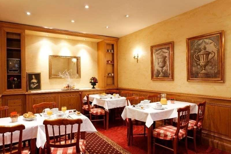 De Sevigne 3*