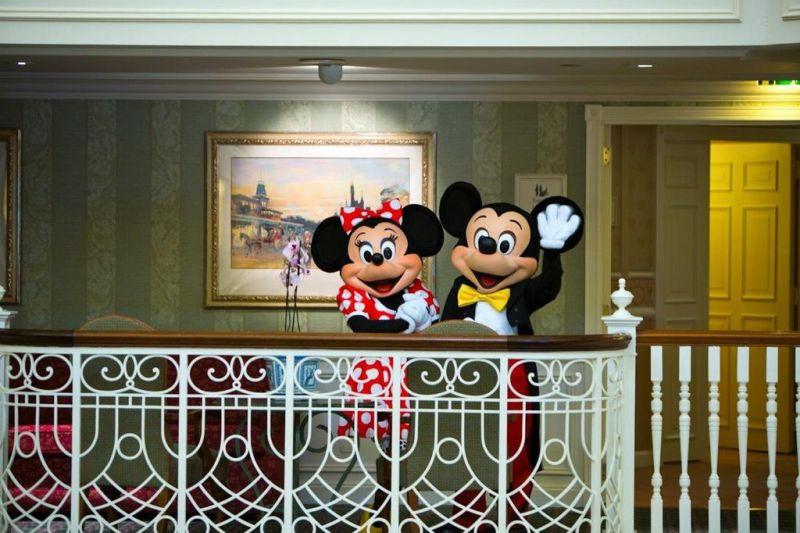 Disneyland 4*