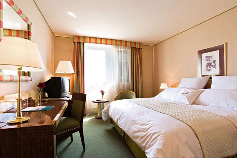 Ac Hotel Nice By Marriott (Ex. Elysee Palace) 4*