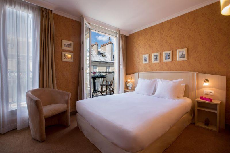 Elysees Opera 3*