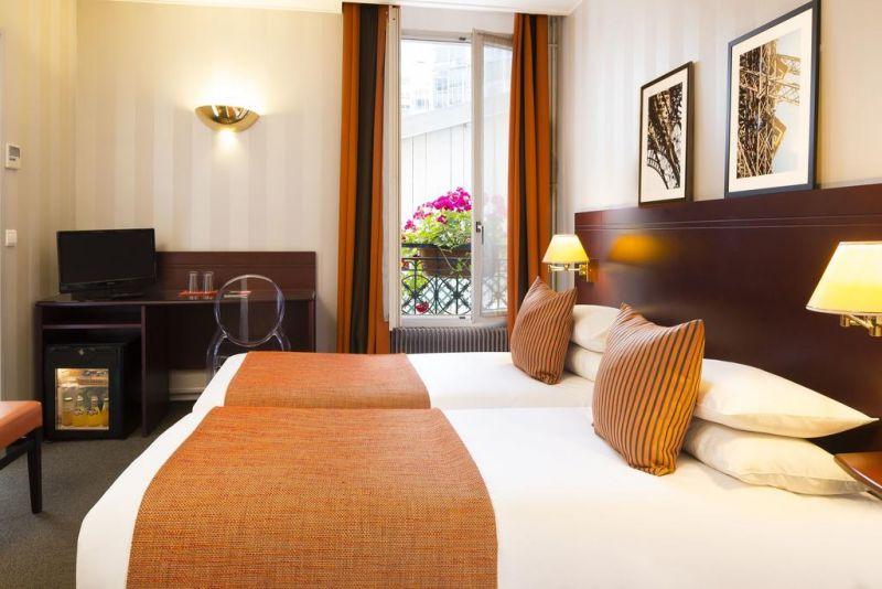 Espace Champerret 3*