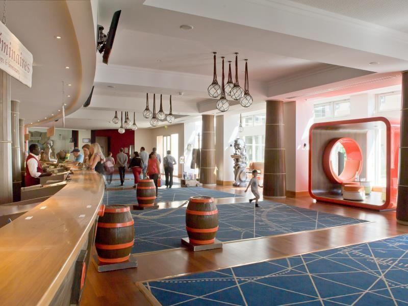 Explorers Hotel At Disneyland Paris 3*