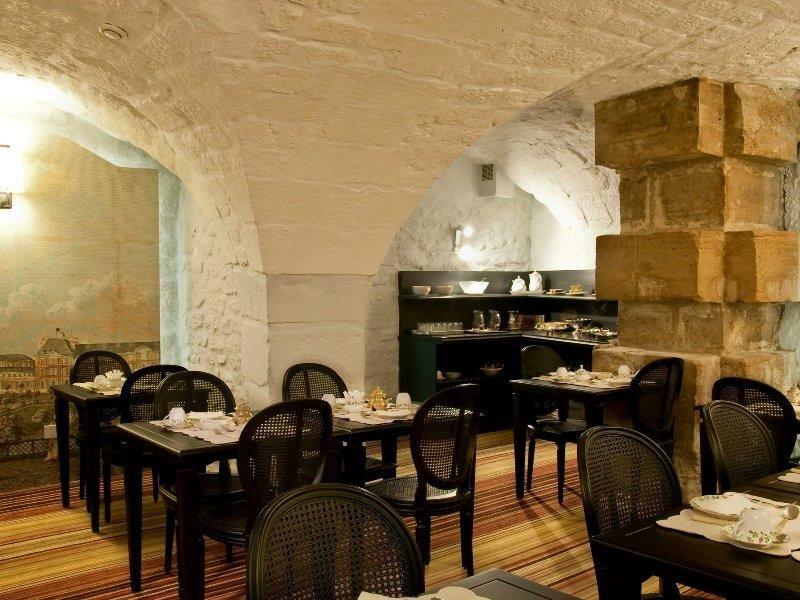 Fontaines Du Luxembourg 3*