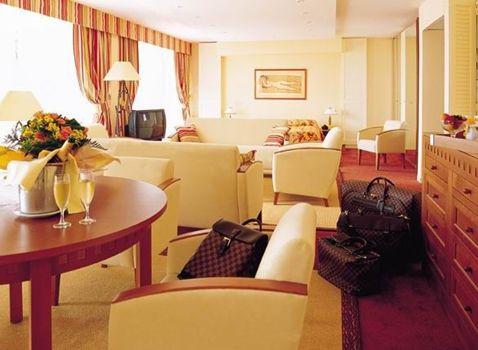 Garden Beach 4*